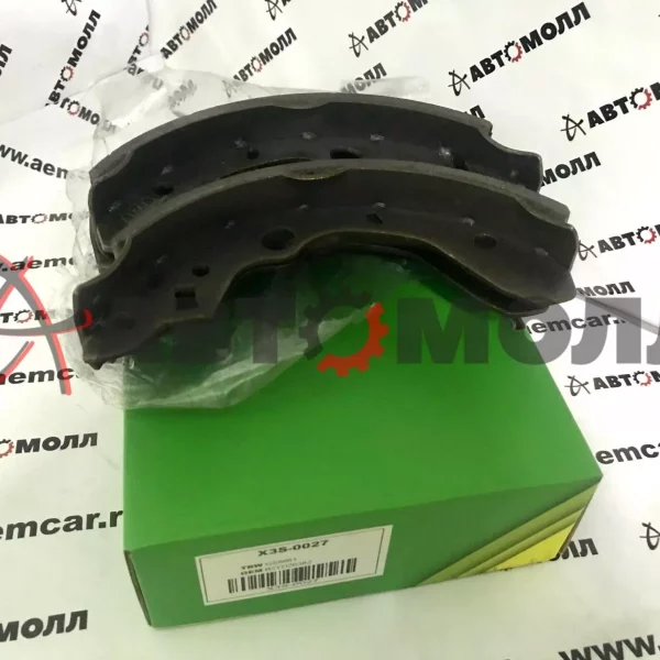 Колодки тормозные задние барабанные IXAT X3S0027 Familia 98- K3394